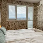 One-bedroom Next To Mall With Free Street Parking דירה פלובדיב