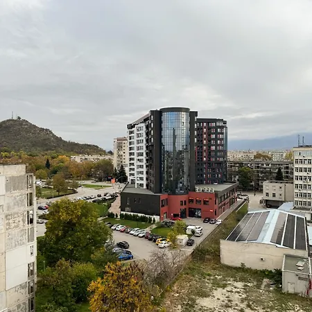 One-bedroom Next To Mall With Free Street Parking By Flat Manаger * Plovdiv