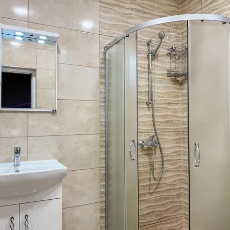 One-bedroom Next To Mall With Free Street Parking Plovdiv