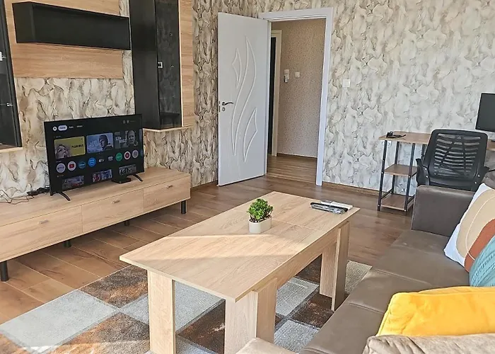 One-bedroom Next To Mall With Free Street Parking Plovdiv