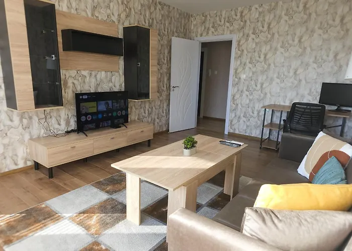 One-bedroom Next To Mall With Free Street Parking Plovdiv
